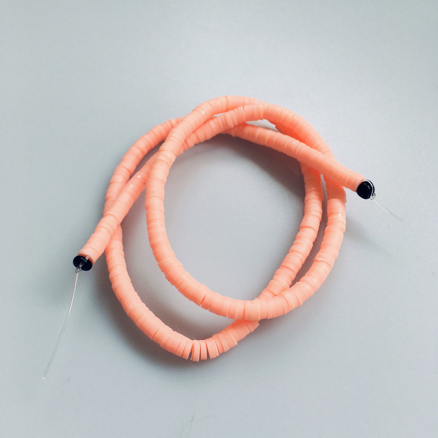 Katsuki helmed 4mm (roosad toonid)
