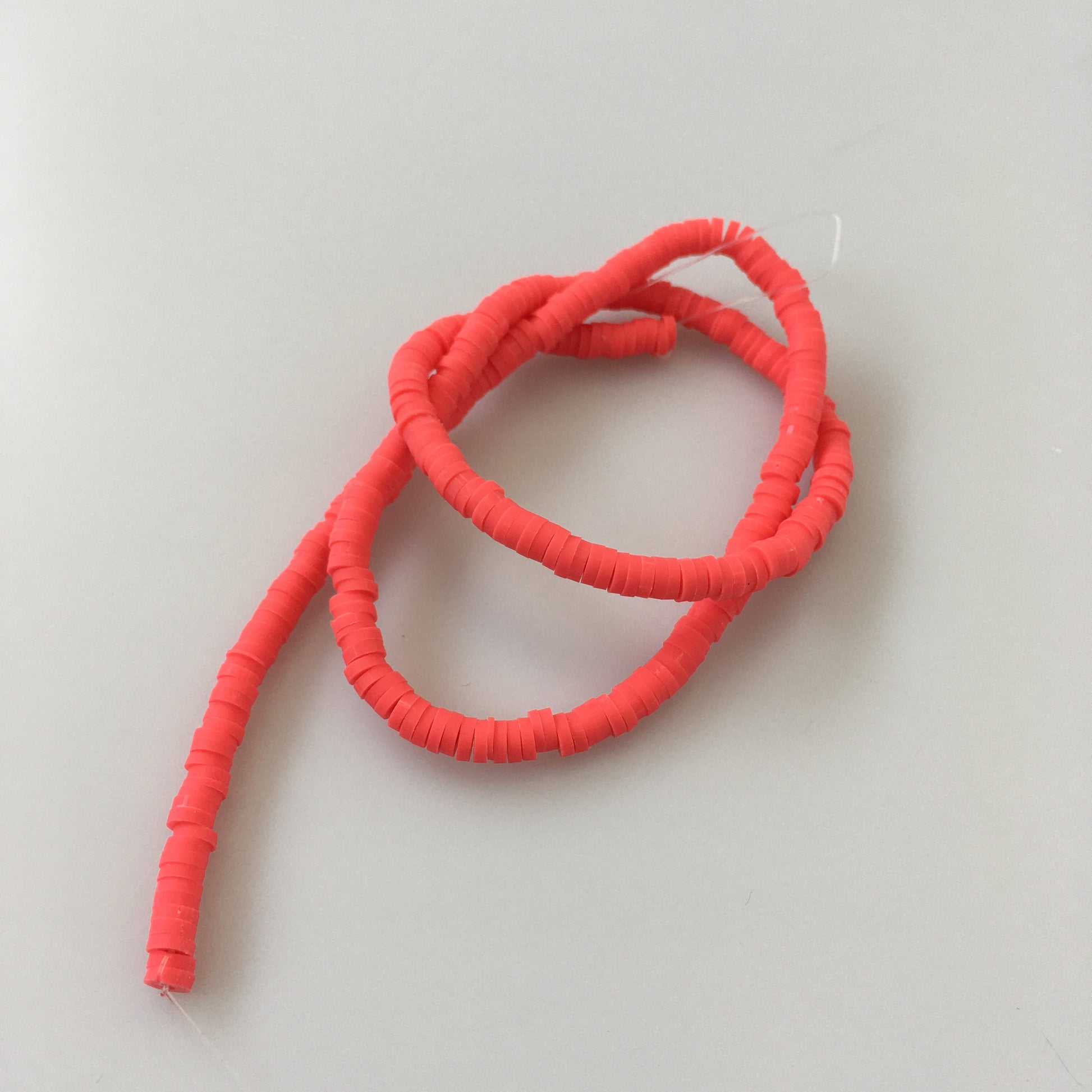 Products Katsuki helmed 4mm (punased toonid)